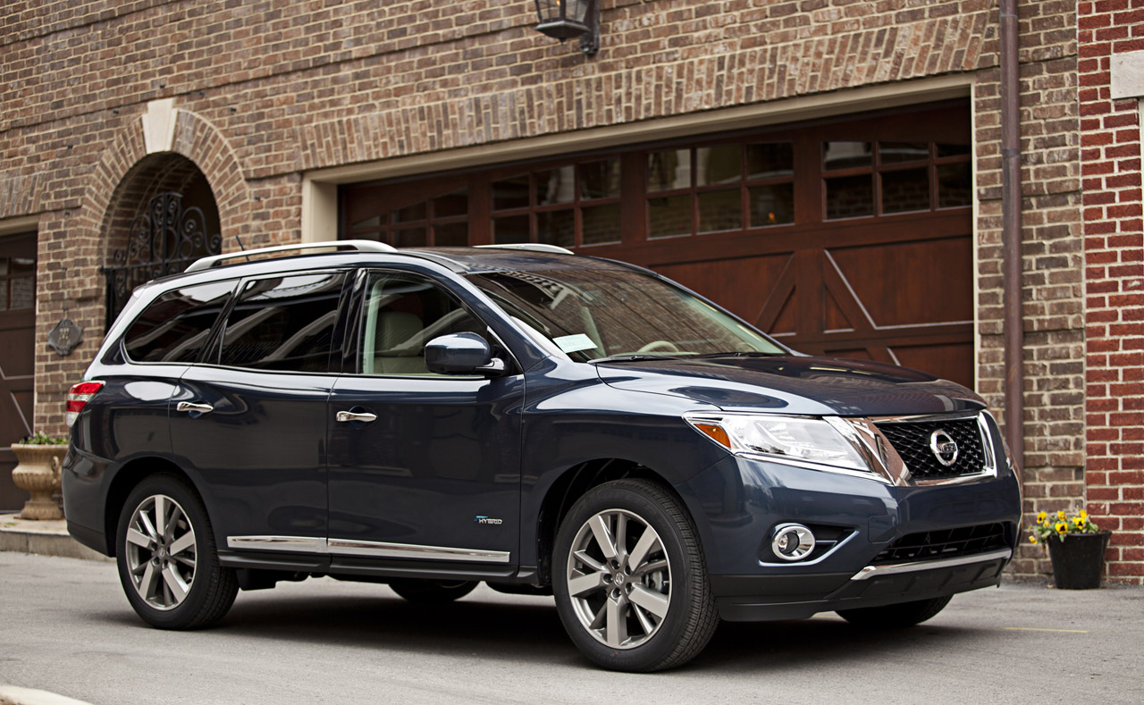 2014-nissan-pathfinder-hybrid.jpg