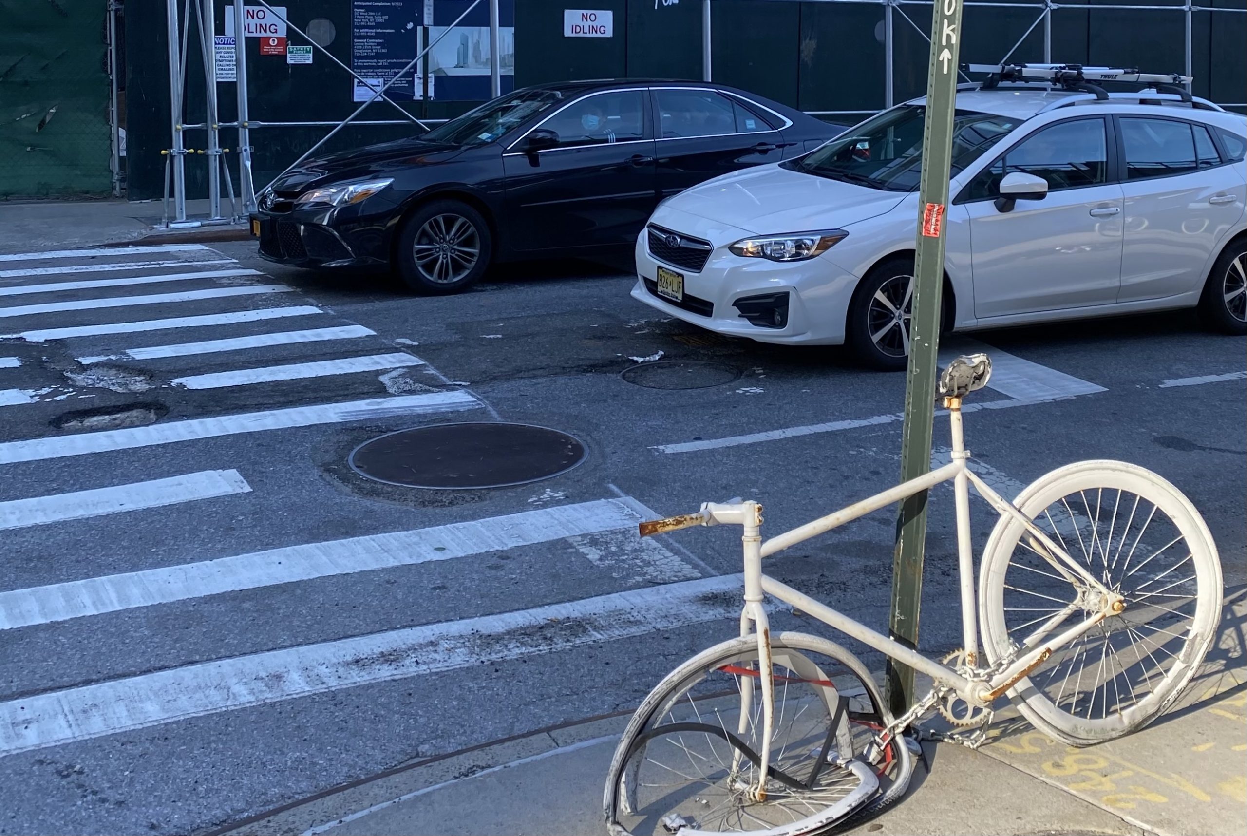 Ghost bike showing locations of previous NYC deadly bicycle accidents